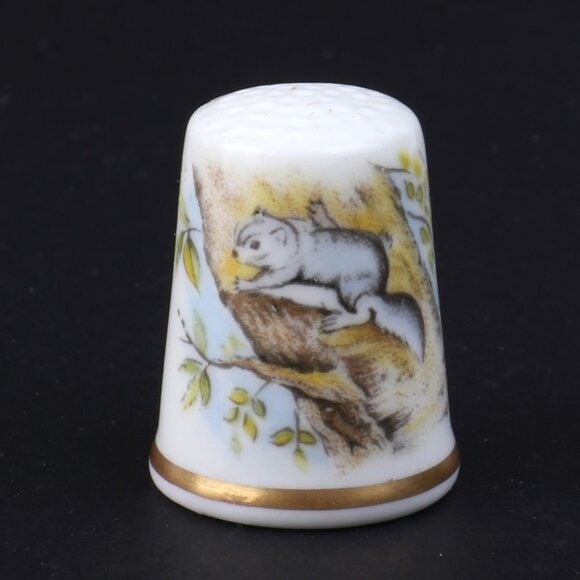 Vintage Royal Worcester Thimble Bone China Squirrel Animal Collection Retro 70s - Picture 7 of 7